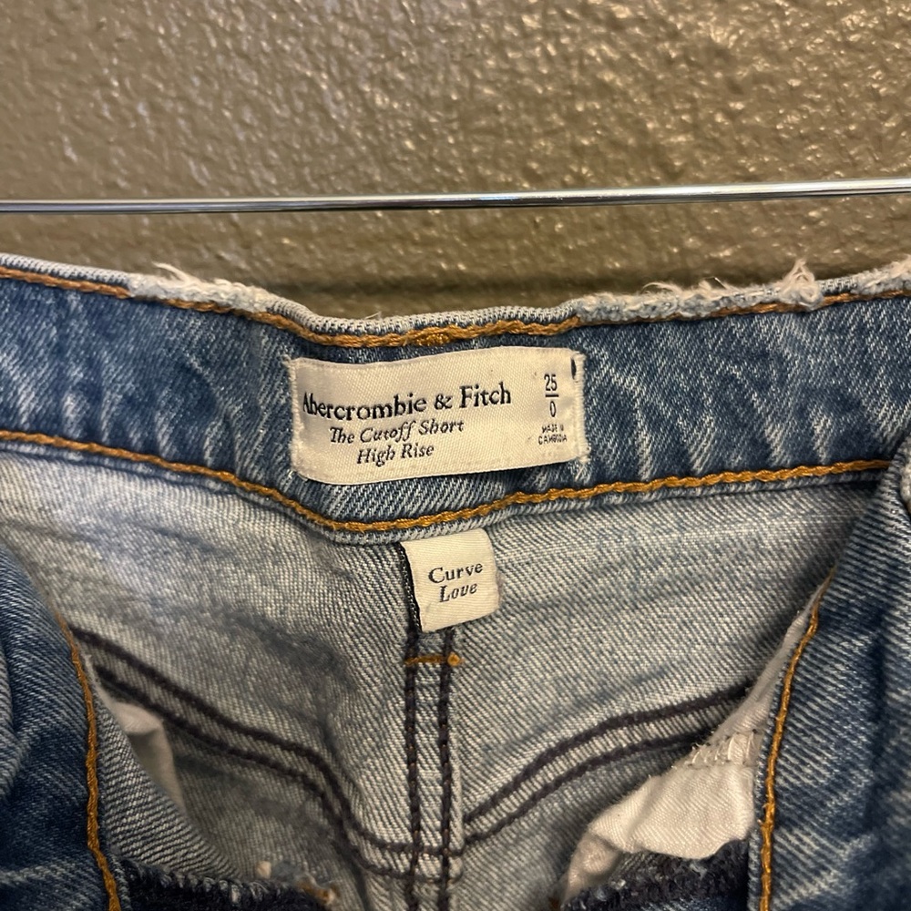Abercrombie & Fitch Curve Love Blue Jean Shorts Vintage Distressed - Picture 3 of 3
